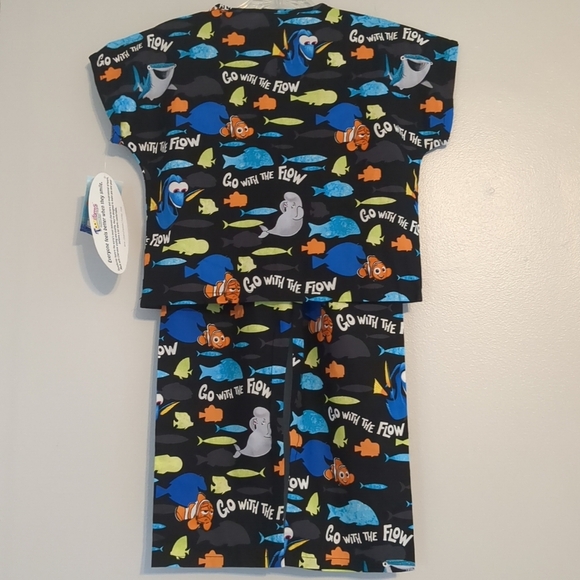 NWT Disney Pixar Nemo Pajamas 2 Piece Unisex Kids Size Medium Black 100% Cotton - Picture 3 of 6